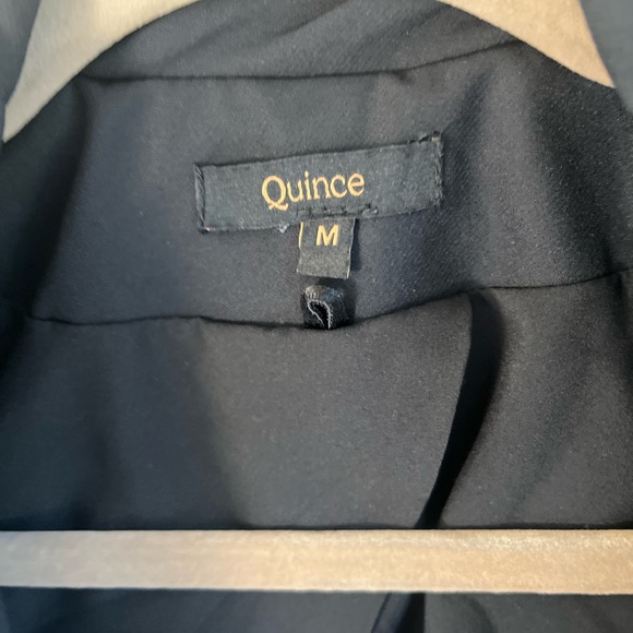 Quince Scuba Single-Breasted Convertible Blazer - Picture 5 of 16